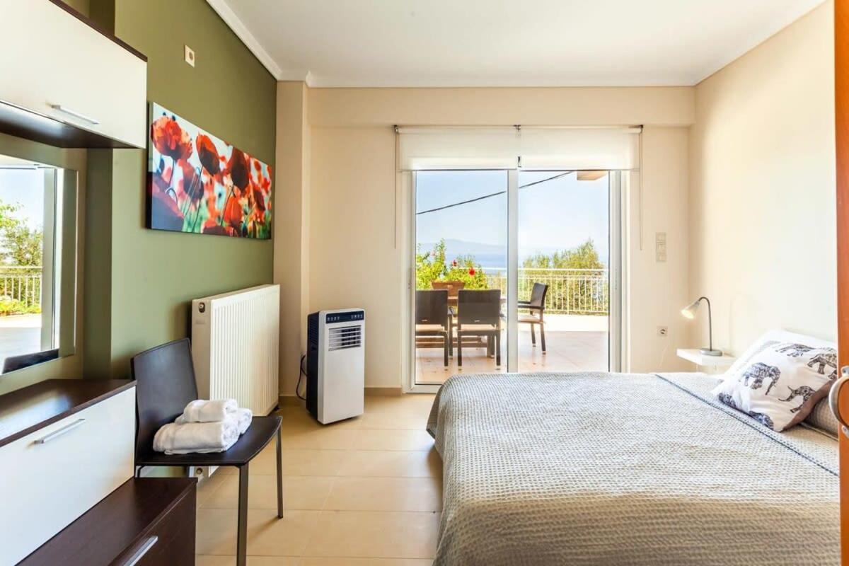 Вилла Aigli Fully Equipped Getaway - Seaview Lux Retreat Каламата Экстерьер фото